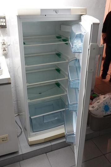 Refrigérateur AEG beschikbaar voor biedingen