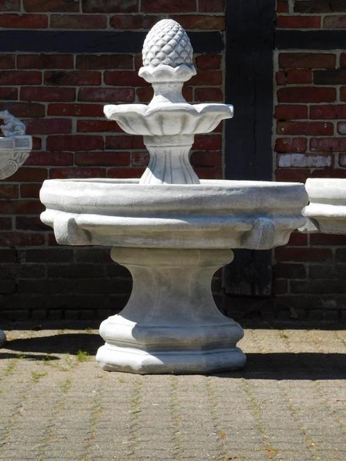 Fontein Dennenappel - 120 x 90 cm - Steen, Tuin en Terras, Waterpartijen en Fonteinen, Fontein, Ophalen of Verzenden
