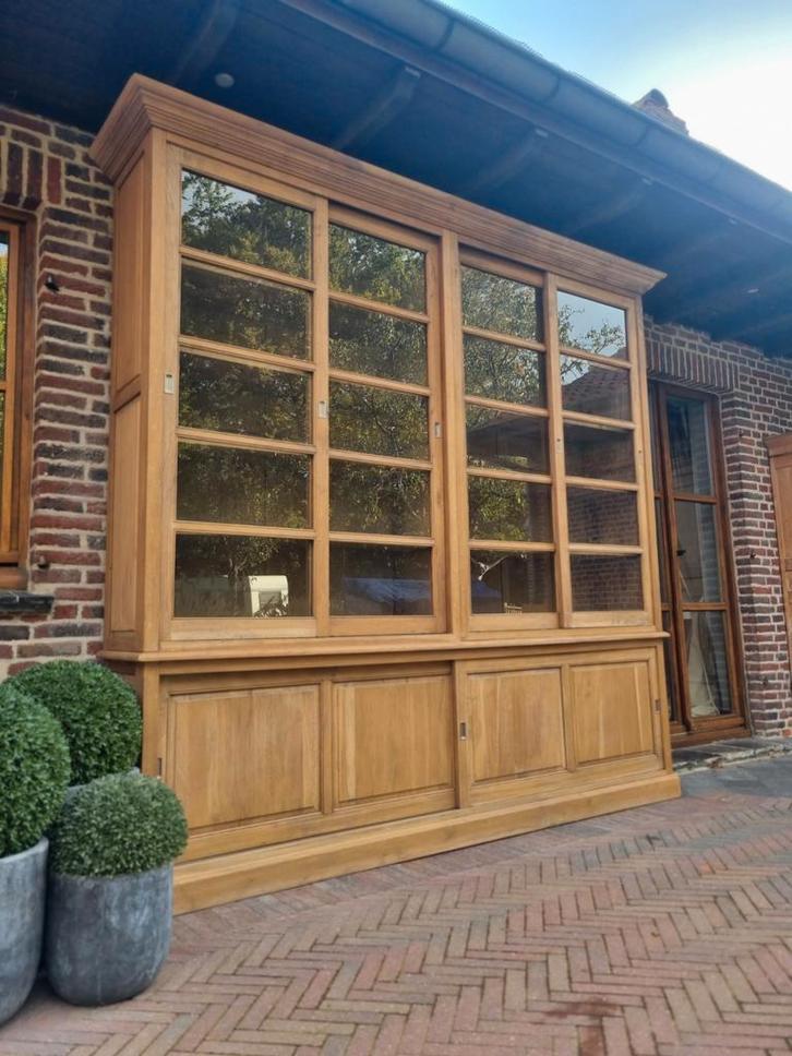 Eiken buffetkast/vitrinekast GRATIS LEVERING, Huis en Inrichting, Kasten | Vitrinekasten, Zo goed als nieuw, Ophalen of Verzenden