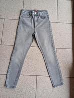 Jeans 28/30 nieuw, Kleding | Dames, Spijkerbroeken en Jeans, Ophalen of Verzenden, Zo goed als nieuw