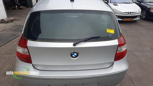 Achterklep van een BMW 1-Serie (354), Auto-onderdelen, Carrosserie, Achterklep, BMW, Gebruikt, 3 maanden garantie