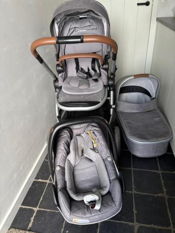 Kinderwagen Adorra  beschikbaar voor biedingen