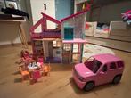Barbiehuis met limousine en poppen, Kinderen en Baby's, Speelgoed | Poppenhuizen, Zo goed als nieuw, Ophalen