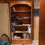 Boekenkast in hout, Ophalen