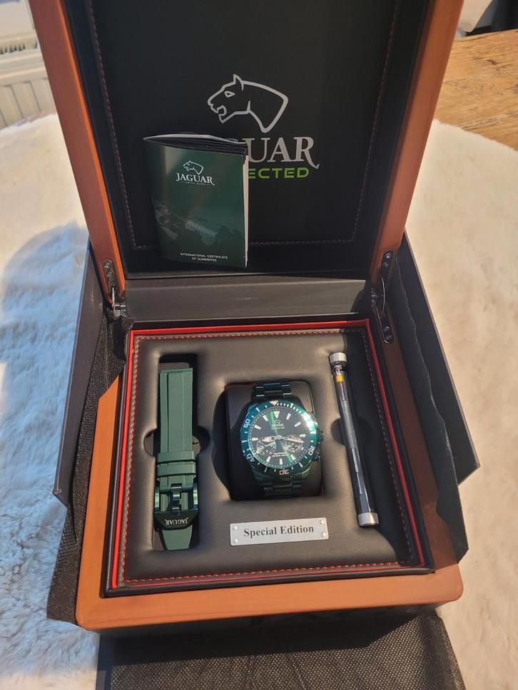 Splinter nieuwe jaguar horloge, Handtassen en Accessoires, Horloges | Heren, Ophalen