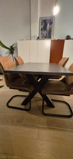 Stevige eettafel (beton look), Huis en Inrichting, Ophalen, Gebruikt, 50 tot 100 cm