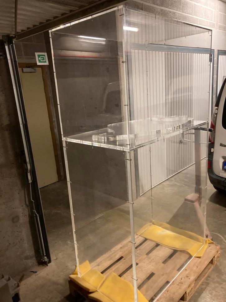 Plexi display kast, Huis en Inrichting, Kasten | Vitrinekasten, Gebruikt, Ophalen