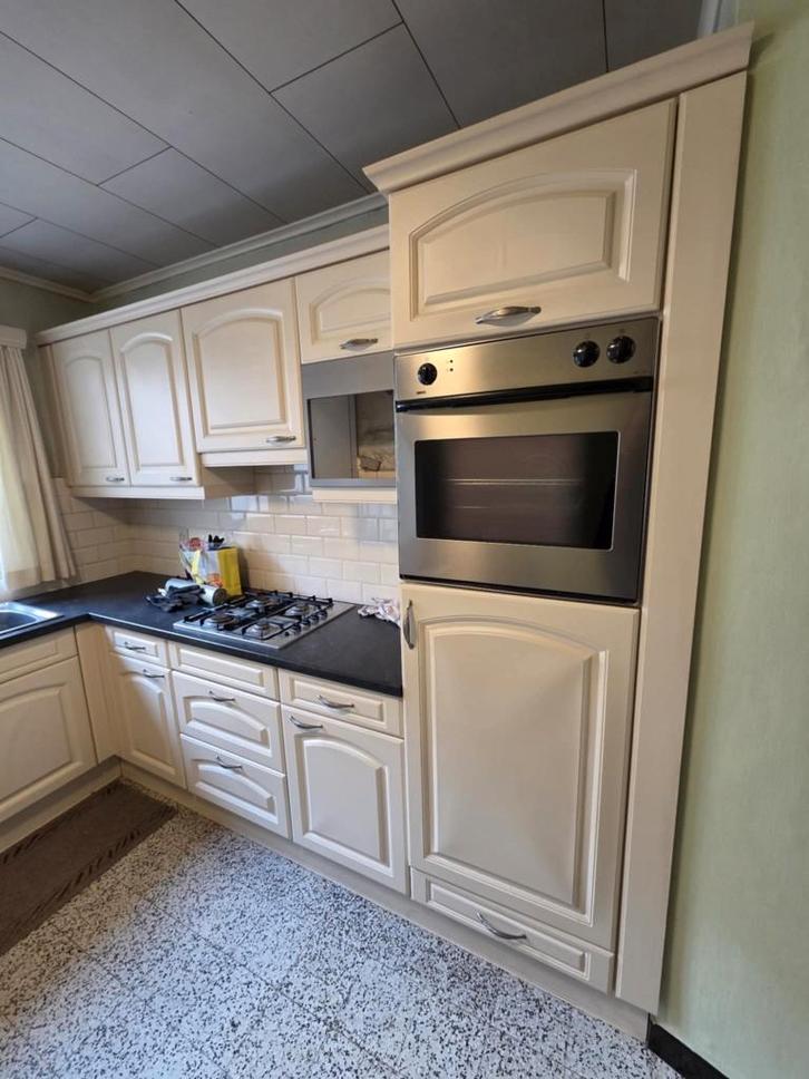 Goedkope keuken, Huis en Inrichting, Keuken | Complete keukens, Gebruikt, Hoekkeuken, Crème, Hout, Ophalen