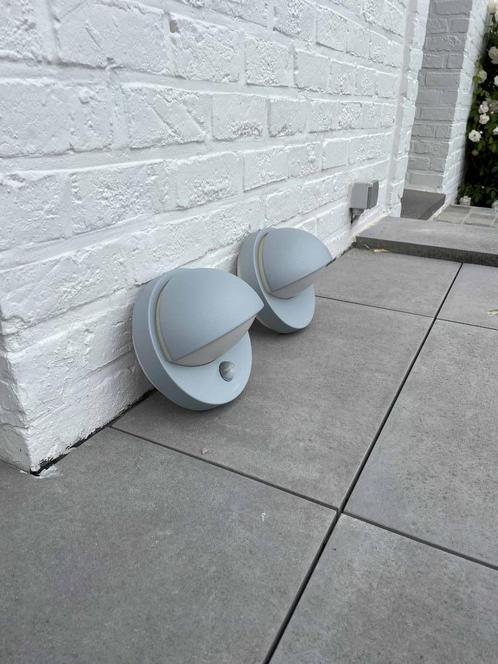 2 appliques murales extérieures avec détecteur de mouvement, Huis en Inrichting, Lampen | Wandlampen, Zo goed als nieuw, Metaal