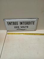 Oude geëmailleerde plaatinvoer verboden 220 volt, Verzamelen, Merken en Reclamevoorwerpen, Ophalen of Verzenden, Zo goed als nieuw