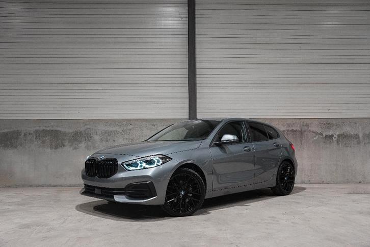 ✖ BMW 118i 19'PACK M | CARPLAY | VIRTUAL COCKPIT | LED, Autos, BMW, Entreprise, Achat, Série 1, ABS, Airbags, Air conditionné