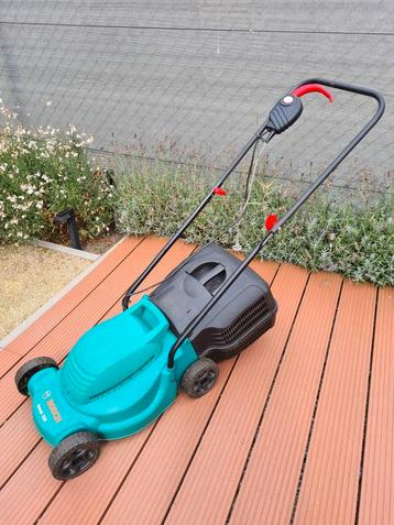 Bosh Rotak 320 elektrische grasmaaier , 30 cm breedte, Enlèvement, Utilisé, Tondeuses à gazon électriques