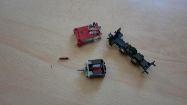 fragmenten Fleischmann loc 7000 voor knutselaar, Hobby en Vrije tijd, Modeltreinen | N-Spoor, Gebruikt, Locomotief, Gelijkstroom