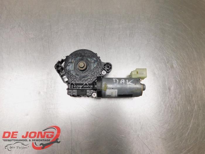 Schuifdak Motor van een Volkswagen Passat, Auto-onderdelen, Carrosserie, Volkswagen, Gebruikt, 3 maanden garantie, Ophalen of Verzenden