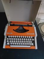 Oud typemachine begin jaren 1980, Ophalen