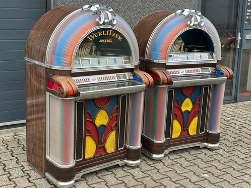 Twee originele USA import Wurlitzer 1050’s., Verzamelen, Automaten | Jukeboxen, Zo goed als nieuw, Wurlitzer, Ophalen