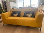 Prachtige mosterdkleurige zitbank (Henders &Hazel), Huis en Inrichting, Ophalen, Modern, tijdloos, 150 tot 200 cm, Tweepersoons