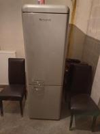Un réfrigérateur avec un congélateur en bas, Utilisé, Enlèvement ou Envoi