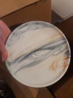 Gemarmerd serviesgoed, Ophalen, Zo goed als nieuw