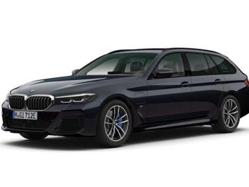 BMW 530e xDrive Touring M Sport / KEYLESS / TRKHK / ACC beschikbaar voor biedingen