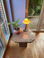 Vintage stenen (graniet) bijzettafel, Antiek en Kunst, Ophalen