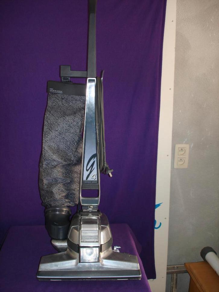 Professionele stofzuiger / mattenklopper Kirby., Electroménager, Aspirateurs, Utilisé, Aspirateur, Moins de 1 200 watts, Sac à poussière