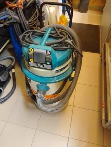 alleszuiger Makita beschikbaar voor biedingen