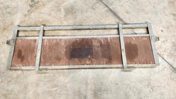 Hayon arrière remorque beschikbaar voor biedingen