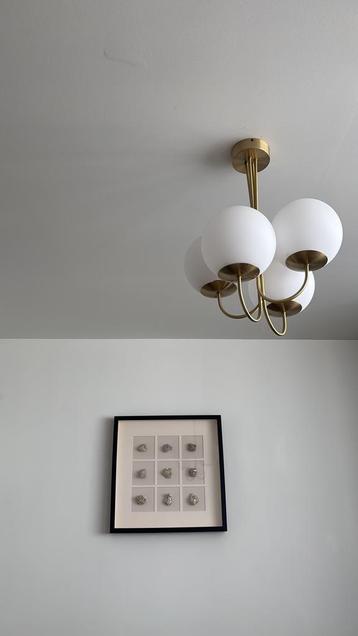 Gouden hanglamp in zeer goede staat beschikbaar voor biedingen