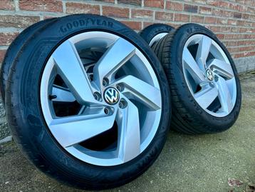 Originele VW Golf 8 GTE, GTI-velgen + 225 45 17 zomerbanden beschikbaar voor biedingen