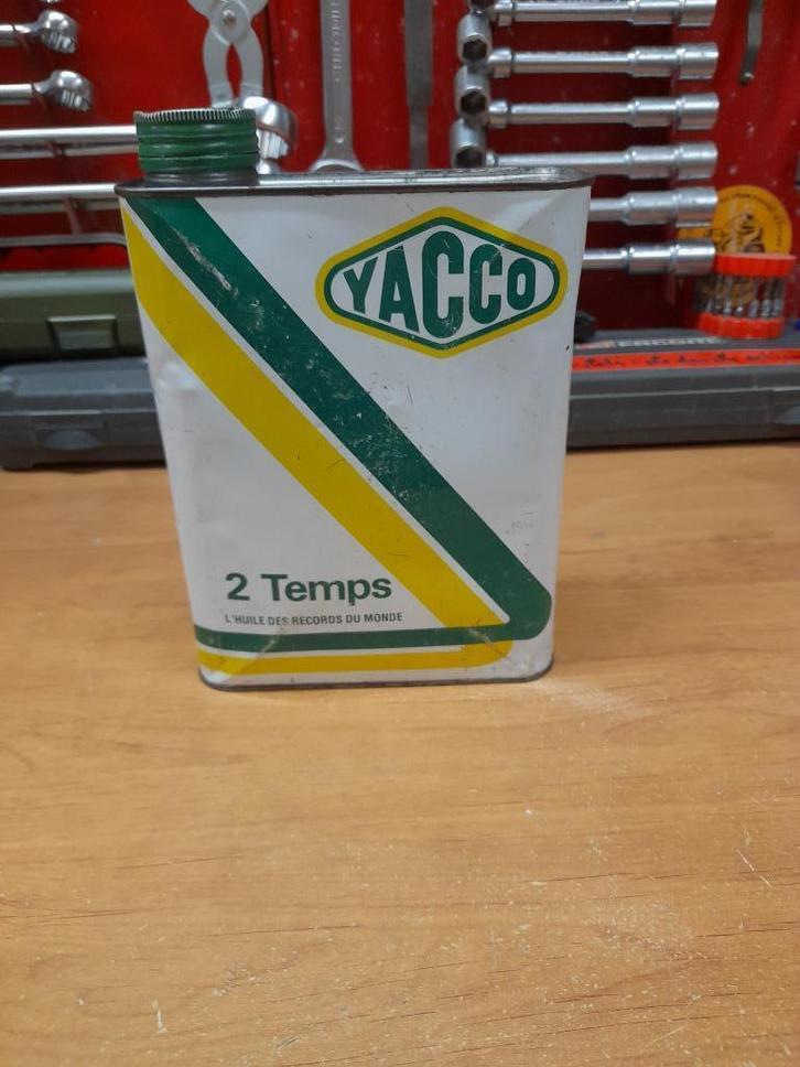 Oude vacuümoliekan Yacco 2-takt motorfiets 2t, Verzamelen, Merken en Reclamevoorwerpen, Gebruikt, Overige typen, Verzenden