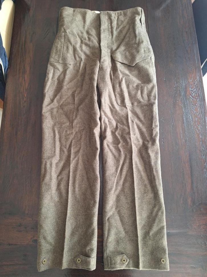 Canadese battledress broek 1942-43 size 16!, Verzamelen, Militaria | Tweede Wereldoorlog, Kleding of Schoenen, Verzenden