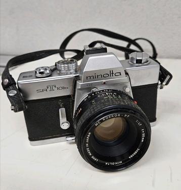 Minolta spiegelreflexcamera  beschikbaar voor biedingen