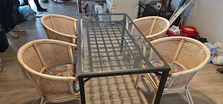 Eettafel met vier stoelen en bijzettafels, Huis en Inrichting, Tafels | Eettafels, Gebruikt, 50 tot 100 cm, 100 tot 150 cm, Vier personen