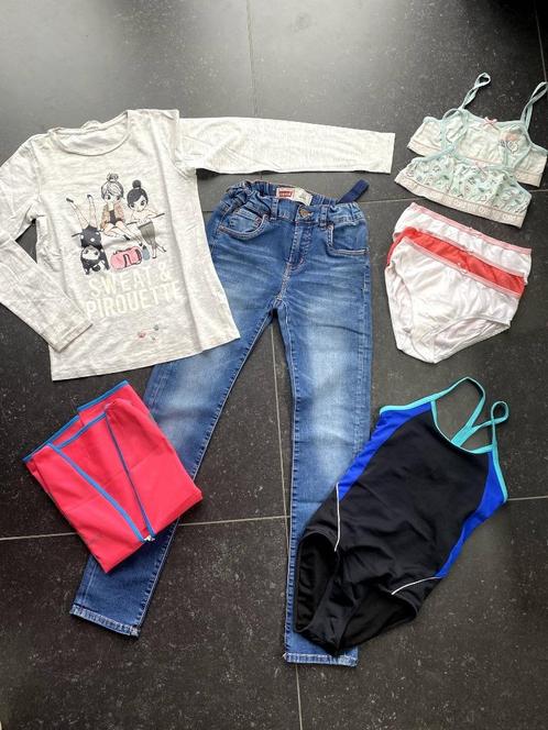 Lot meisjeskledij maat 134/140 met jeans LEVI’S, Kinderen en Baby's, Kinderkleding | Kinder-kledingpakketten, Zo goed als nieuw