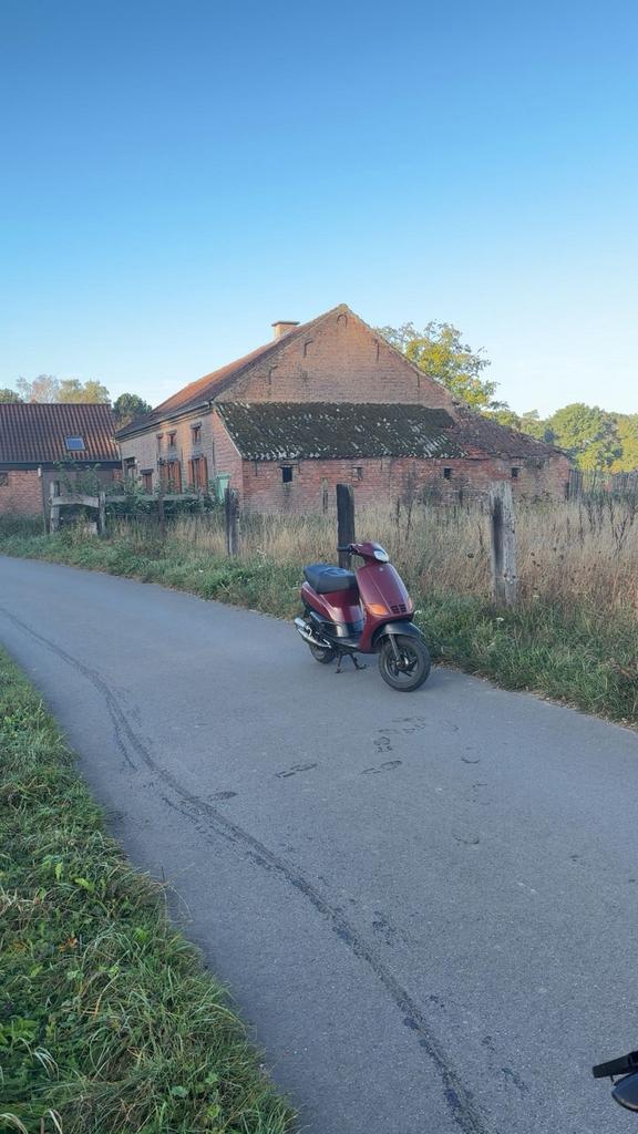 Piaggio zip type 3, Fietsen en Brommers, Snorfietsen en Snorscooters, Gebruikt, Piaggio, Tweetakt, Ophalen