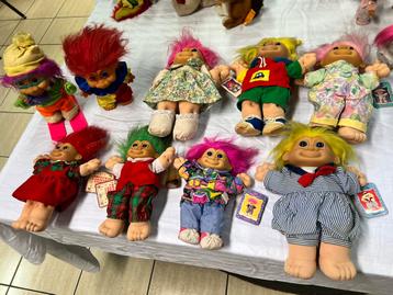 Verzameling van originele Troll Kidz beschikbaar voor biedingen