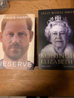 2 boeken prins Harry en de Queen als nieuw 2 stuks voor 5 eu, Ophalen of Verzenden, Nieuw, Tijdschrift of Boek