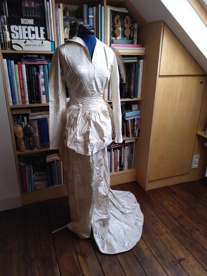 Vintage trouwjurk (jaren 40), Kleding | Dames, Trouwkleding en Trouwaccessoires, Gedragen, Trouwjurk, Ophalen of Verzenden