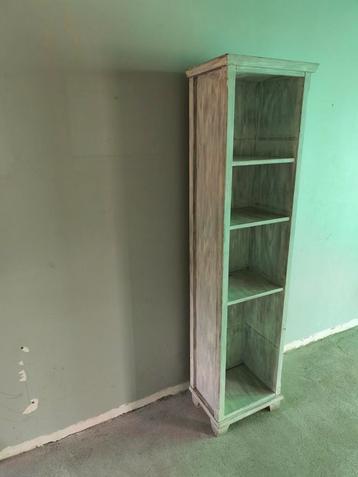 Joli meuble de rangement/présentation cosy  beschikbaar voor biedingen