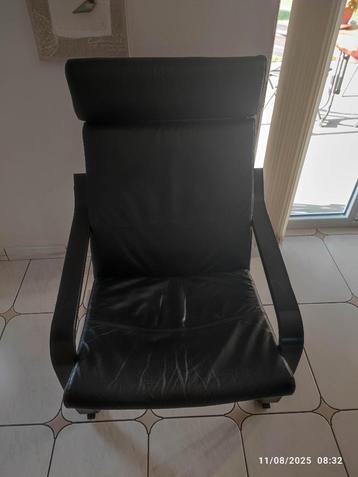 POANG ZWARTE leren fauteuil beschikbaar voor biedingen