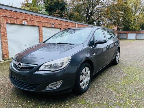 Opel Astra J -1,7 Diesel - cdti.  Sports Tourner.  Euro 5, Autos, Opel, Entreprise, Achat, Astra, ABS, Régulateur de distance