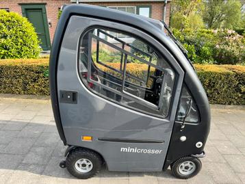 Overdekte Scootmobiel Mini Crosser Cabin Car met verwarming 