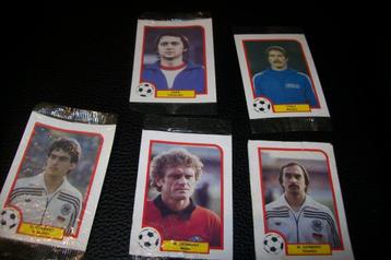 voetbalplaatjes beschikbaar voor biedingen