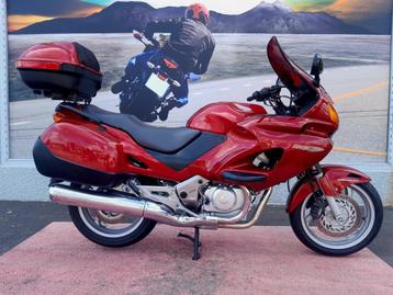HONDA NT650 DEAUVILLE Garantie 1 ou 2 ans MOTOSD beschikbaar voor biedingen