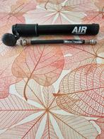 fietspomp air compact, Fietsen en Brommers, Ophalen, Zo goed als nieuw
