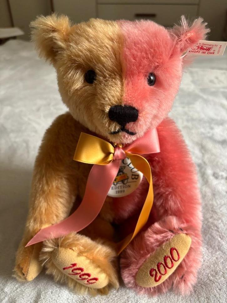Steiff Millenium Beer, Verzamelen, Beren en Cherished Teddies, Zo goed als nieuw, Stoffen beer, Steiff, Ophalen of Verzenden