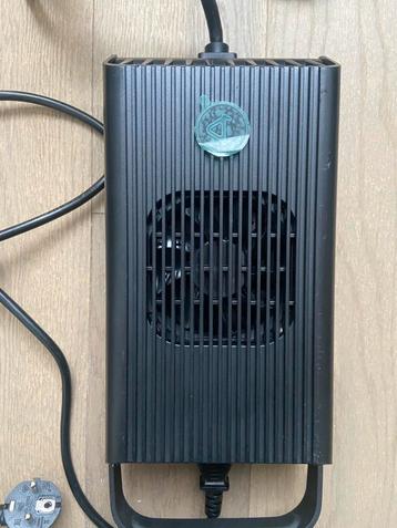 NIU Scooter Batterij snellader 6A, Ophalen