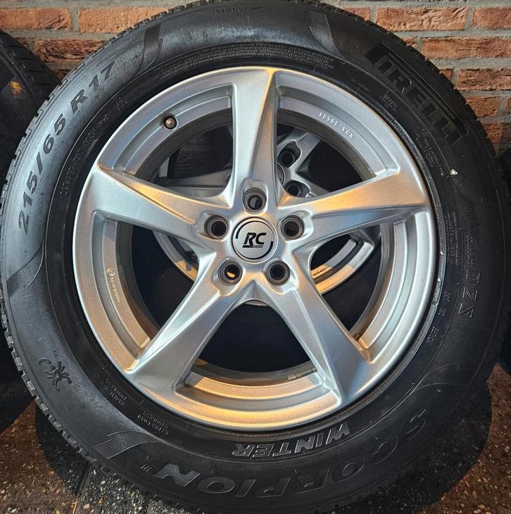 17 inch Peugeot 3008 Winterset 5x108 Pirelli 7mm TPMS, Auto diversen, Overige Auto diversen, Ophalen
