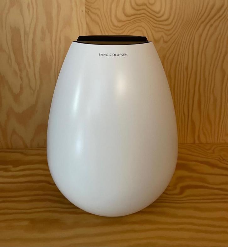 Bang & Olufsen - Beolab 11 - subwoofer wit - B&O, Audio, Tv en Foto, Luidsprekerboxen, Zo goed als nieuw, Subwoofer, 120 watt of meer